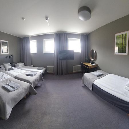 Hotel Bishops Arms โมรา ภายนอก รูปภาพ