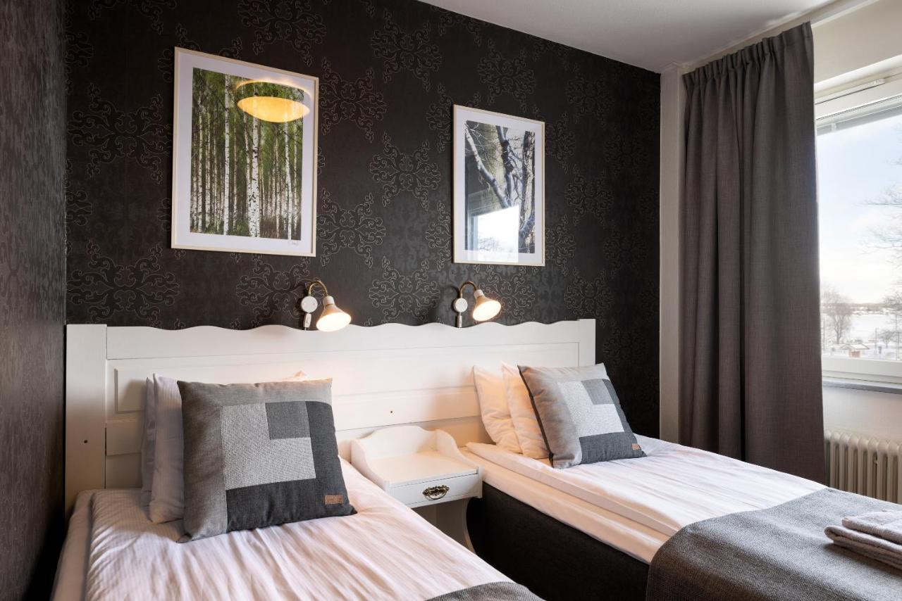 Hotel Bishops Arms โมรา ภายนอก รูปภาพ