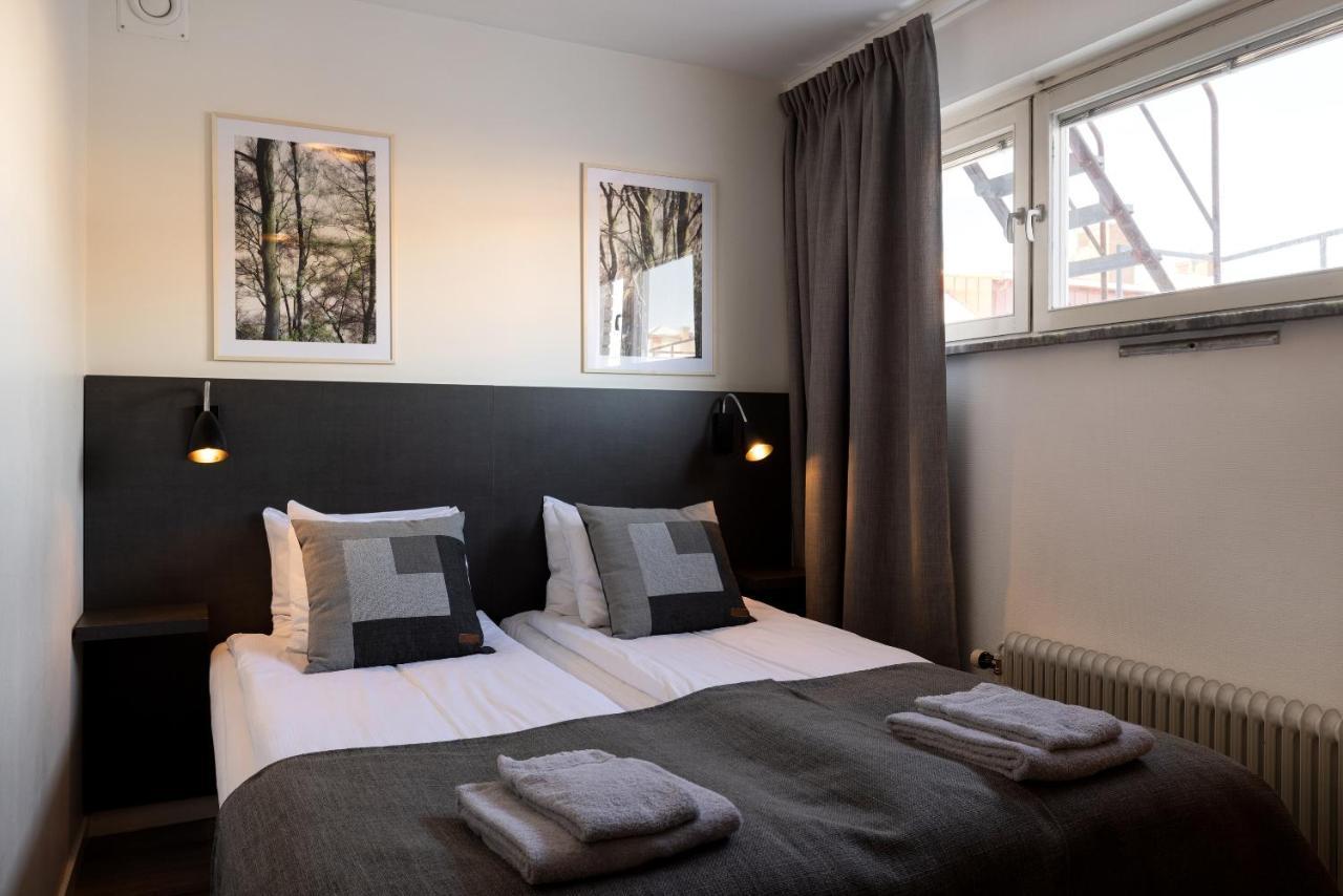 Hotel Bishops Arms โมรา ภายนอก รูปภาพ