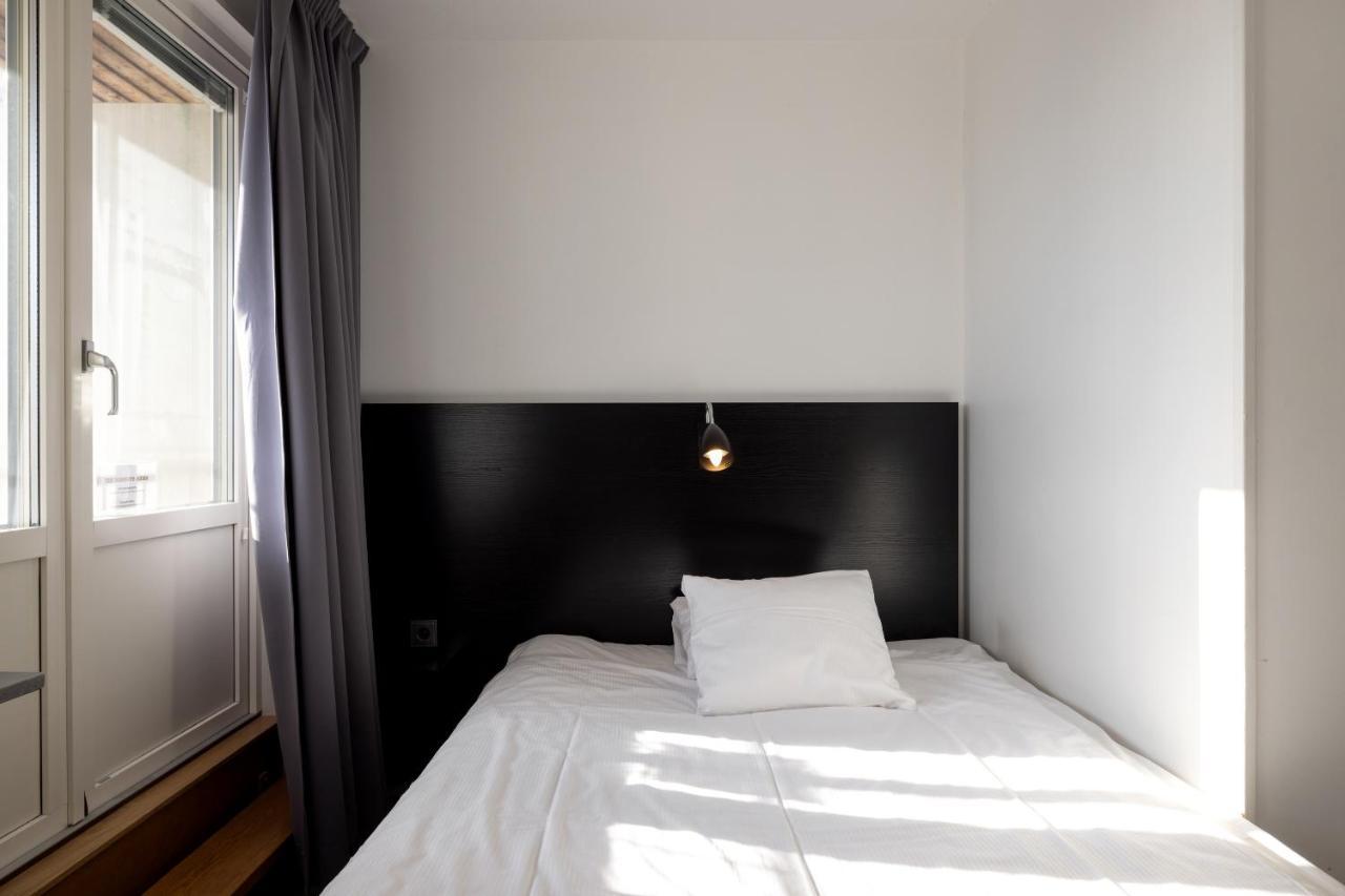 Hotel Bishops Arms โมรา ภายนอก รูปภาพ