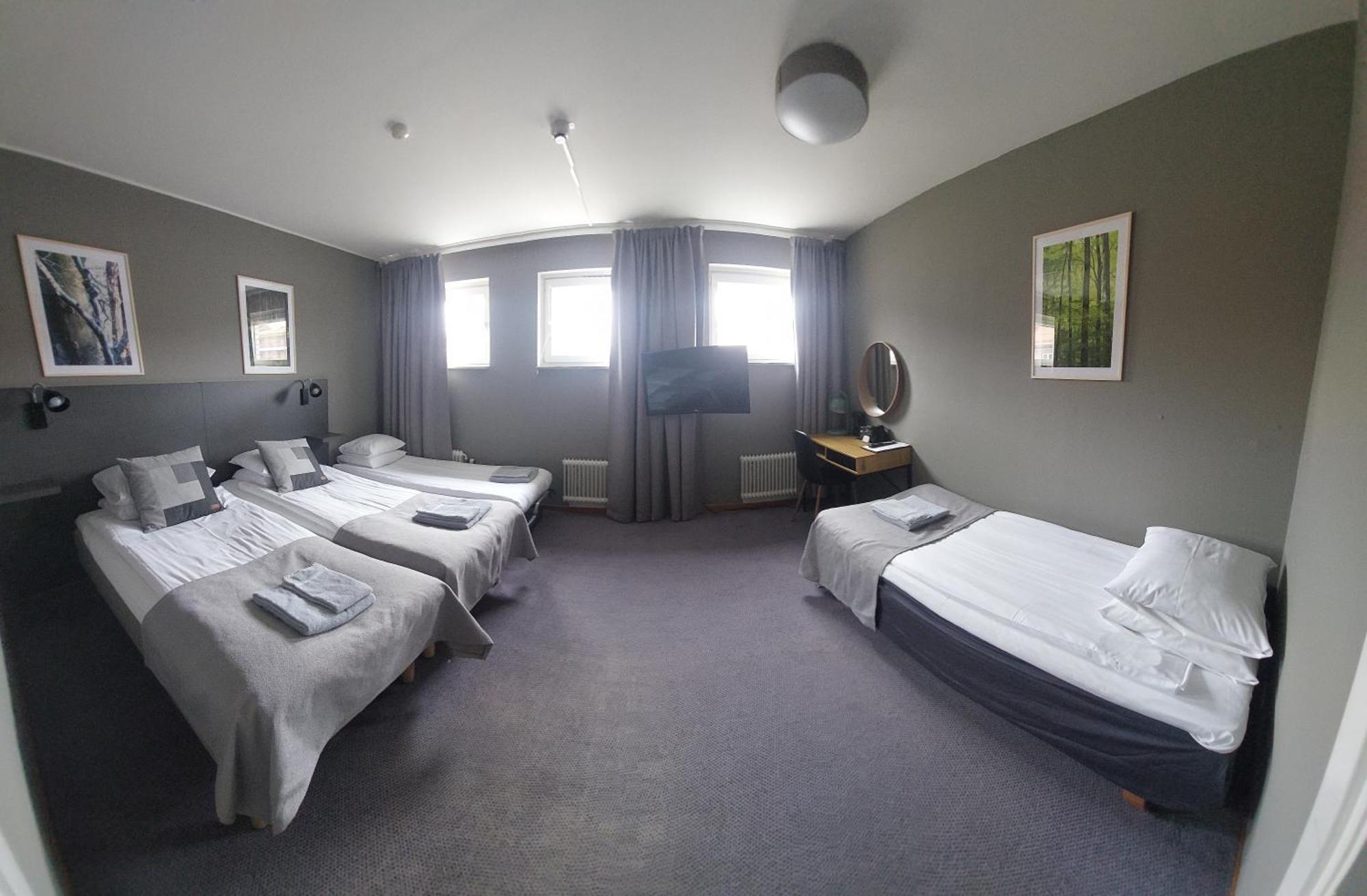 Hotel Bishops Arms โมรา ภายนอก รูปภาพ